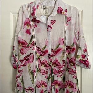 Crochet trim color blouse. 100% cotton.